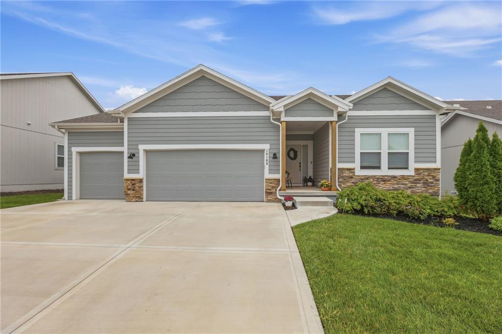 18109 Haskins Street - Photo 1