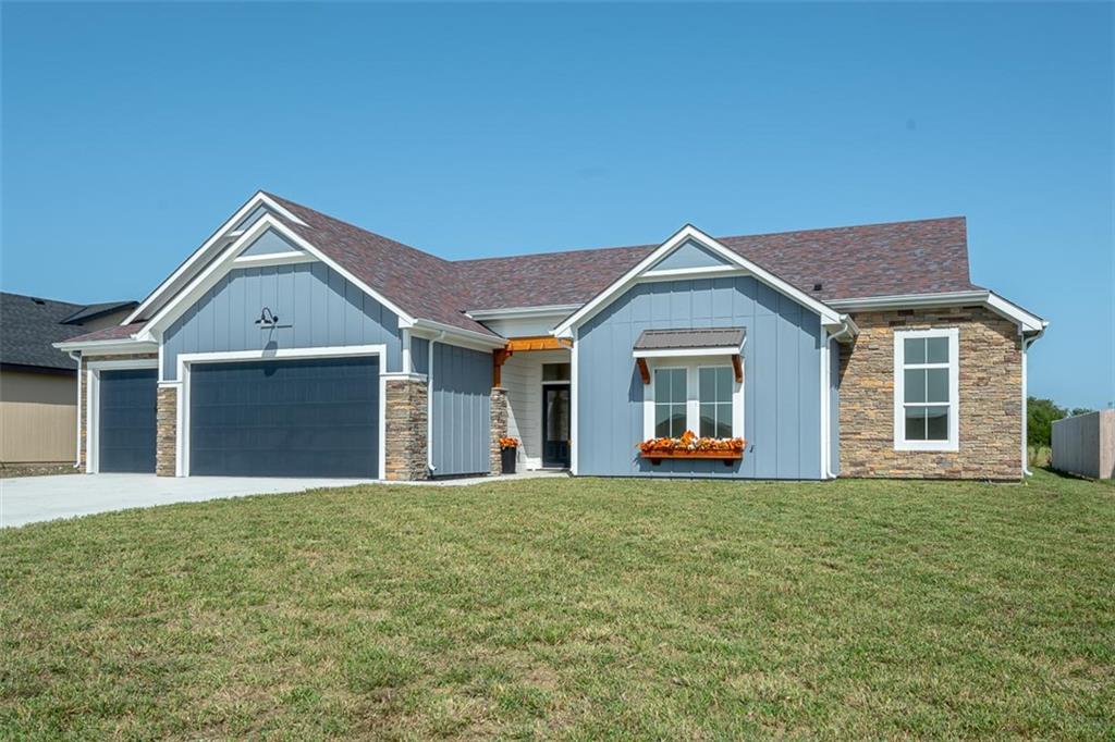 1018 Bluestem Circle - Photo 1