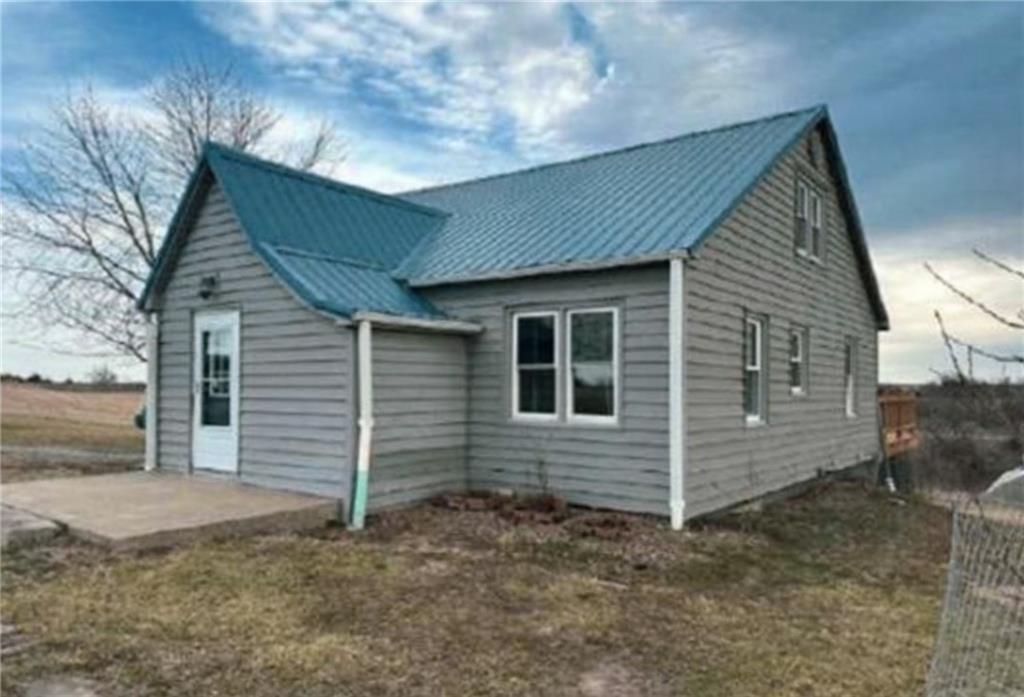 224 NW 3rd Avenue - Photo 1