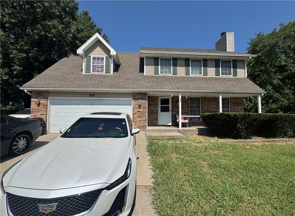 1820 Evergreen Street - Photo 1