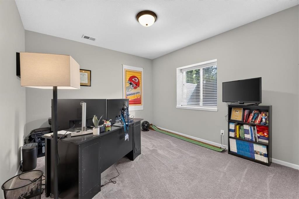 Thumbnail 37