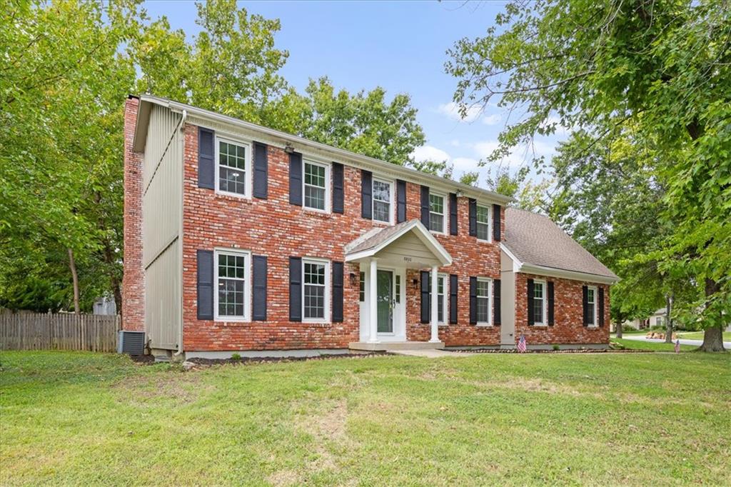 8800 W 115th Street - Photo 1