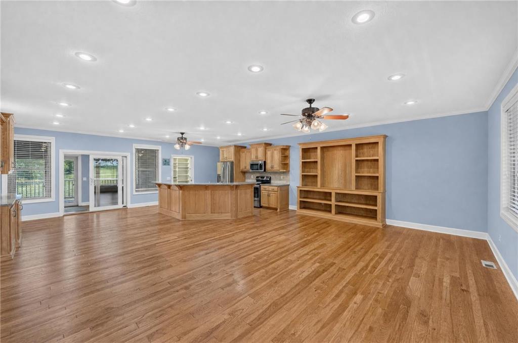 Thumbnail 14