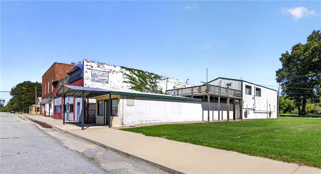 315 N Main Street - Photo 1