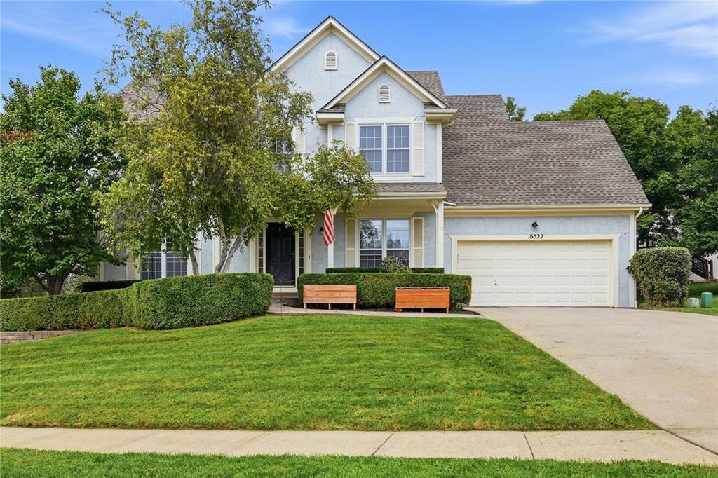 16522 W 81st Street - Photo 1