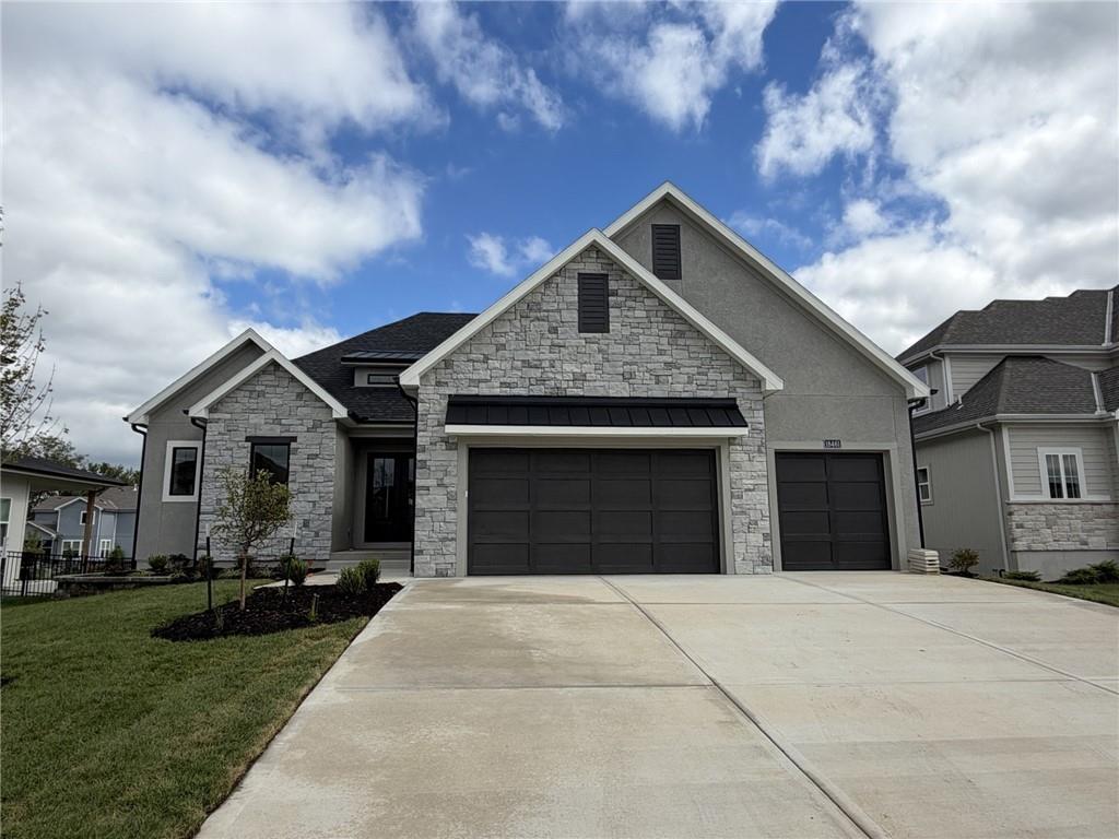 18461 Pawnee Lane - Photo 1