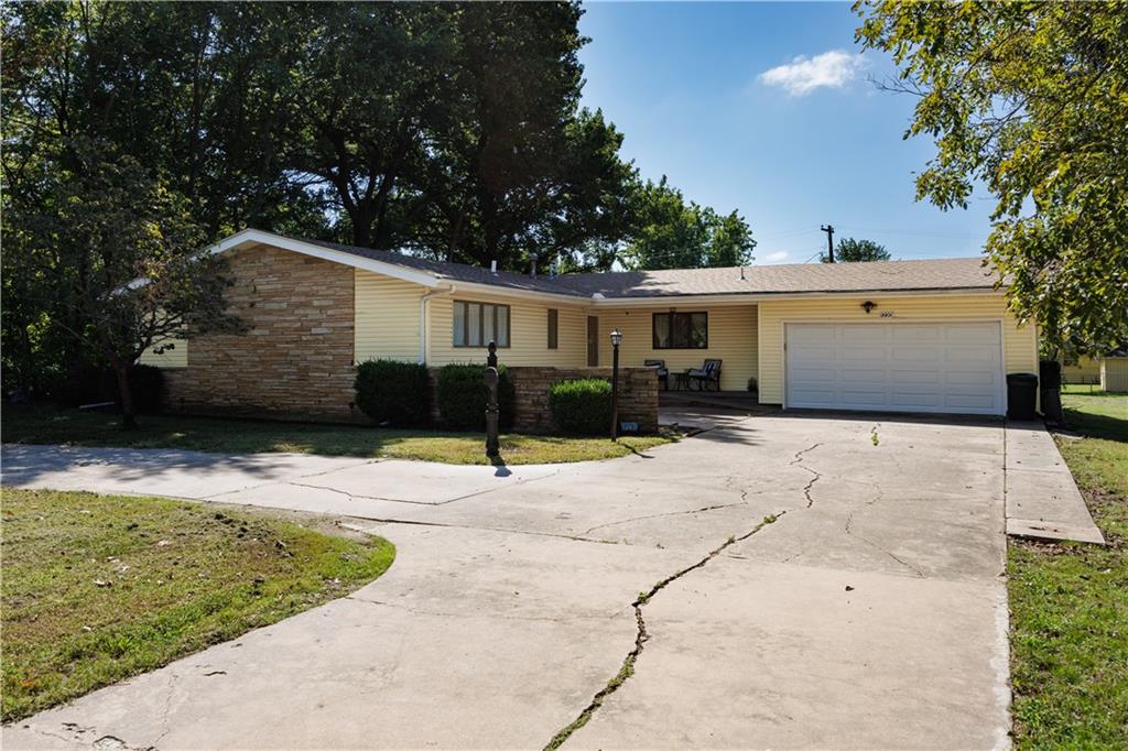 1220 Washington Street - Photo 1
