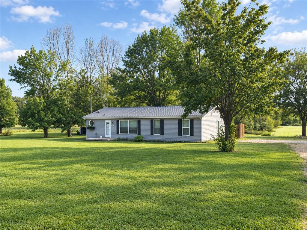 352 SE 75th Road - Photo 1