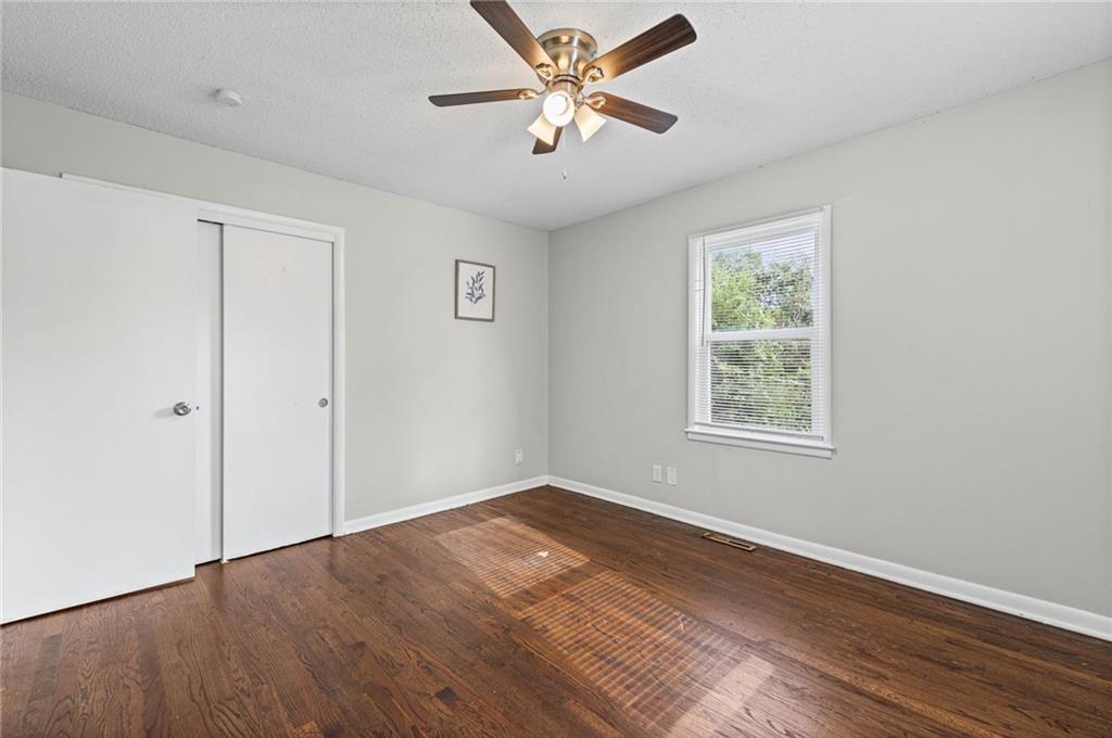 Thumbnail 28