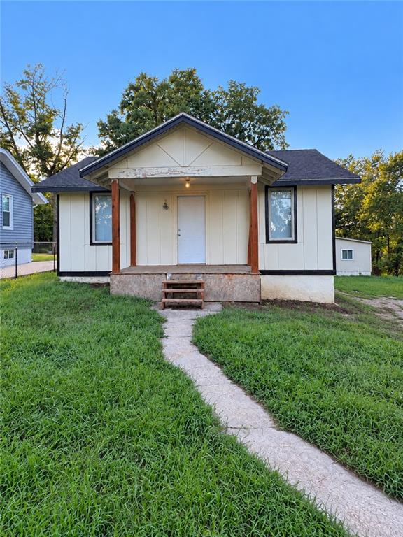 2816 N 41st Street - Photo 1