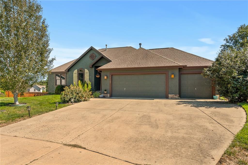 15107 W 154th Terrace - Photo 1