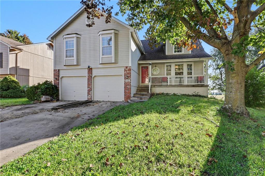 3325 S SIOUX Court - Photo 1