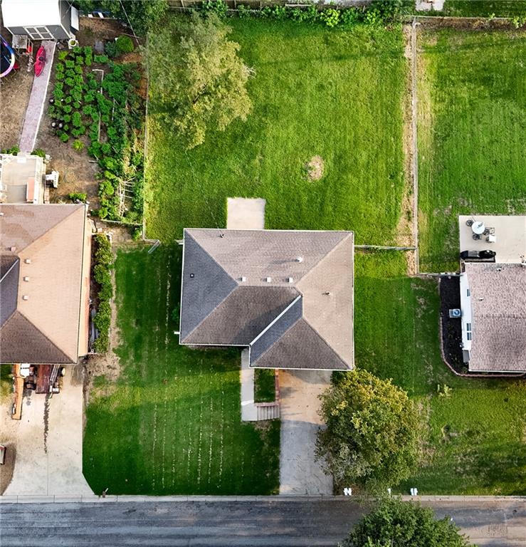 Thumbnail 36