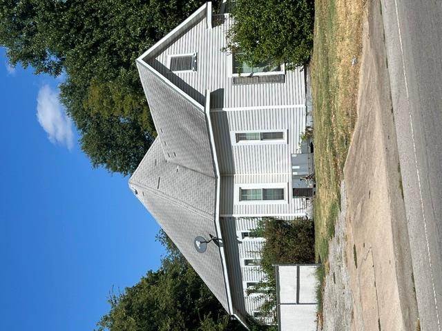 508 W 4th Street - Photo 1