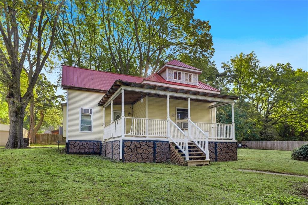 2509 S Vermont Avenue - Photo 1
