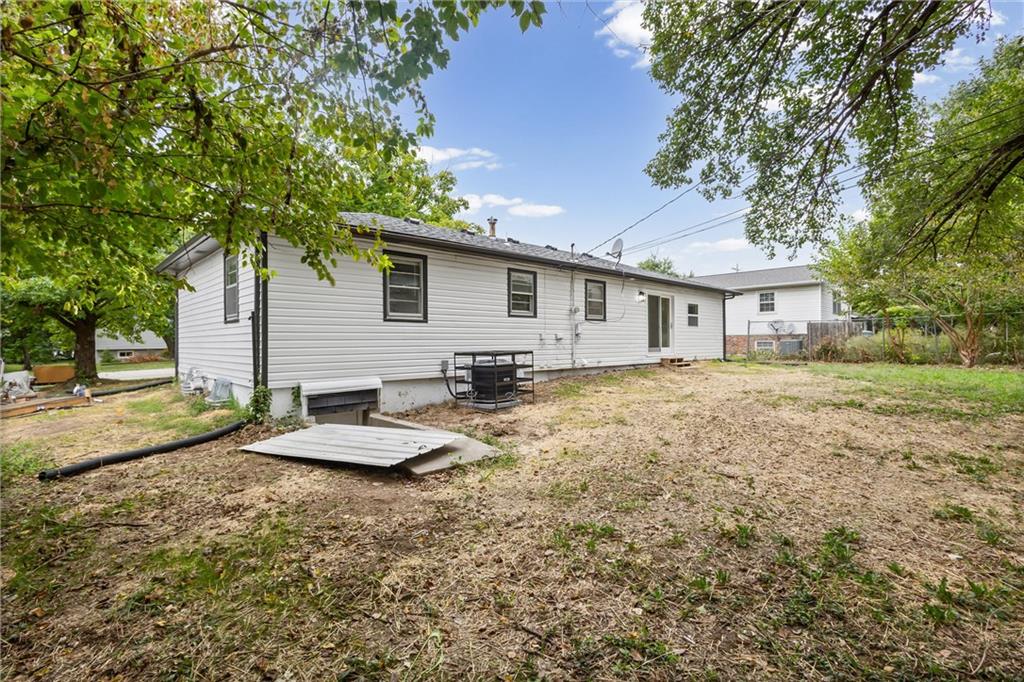 Thumbnail 35