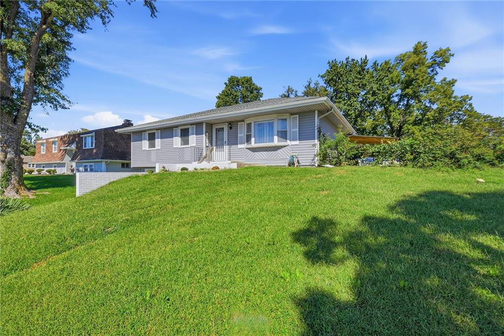 8646 SPLITLOG Avenue - Photo 1