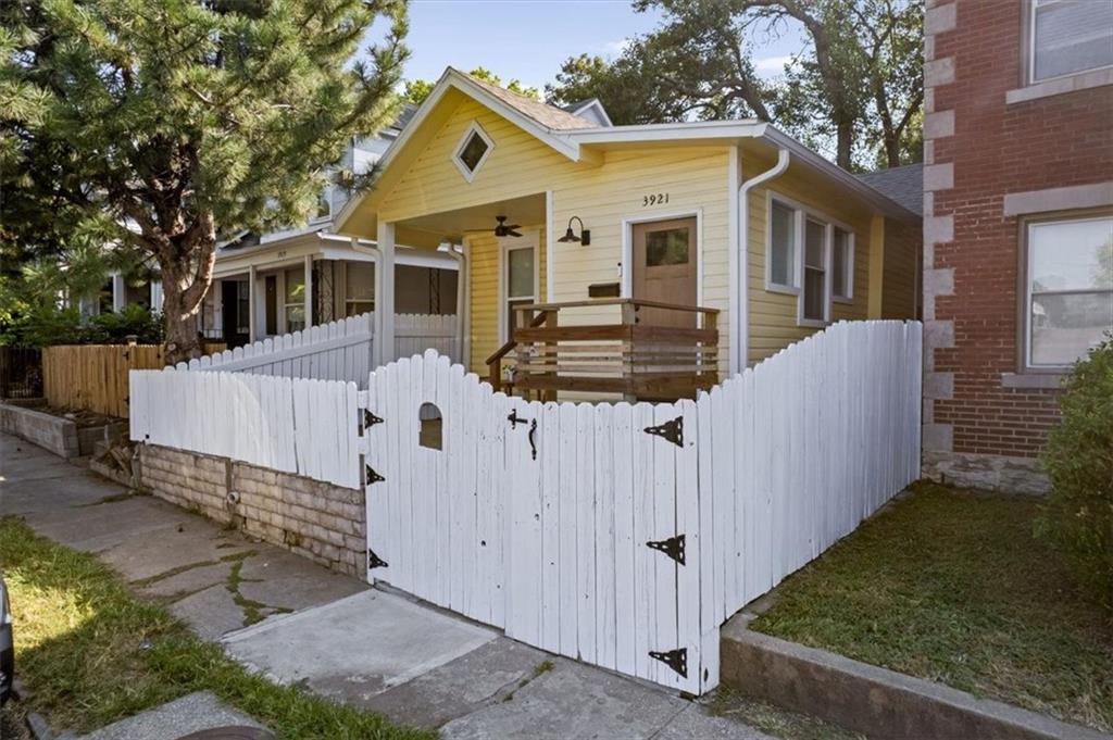 3921 Central Street - Photo 1