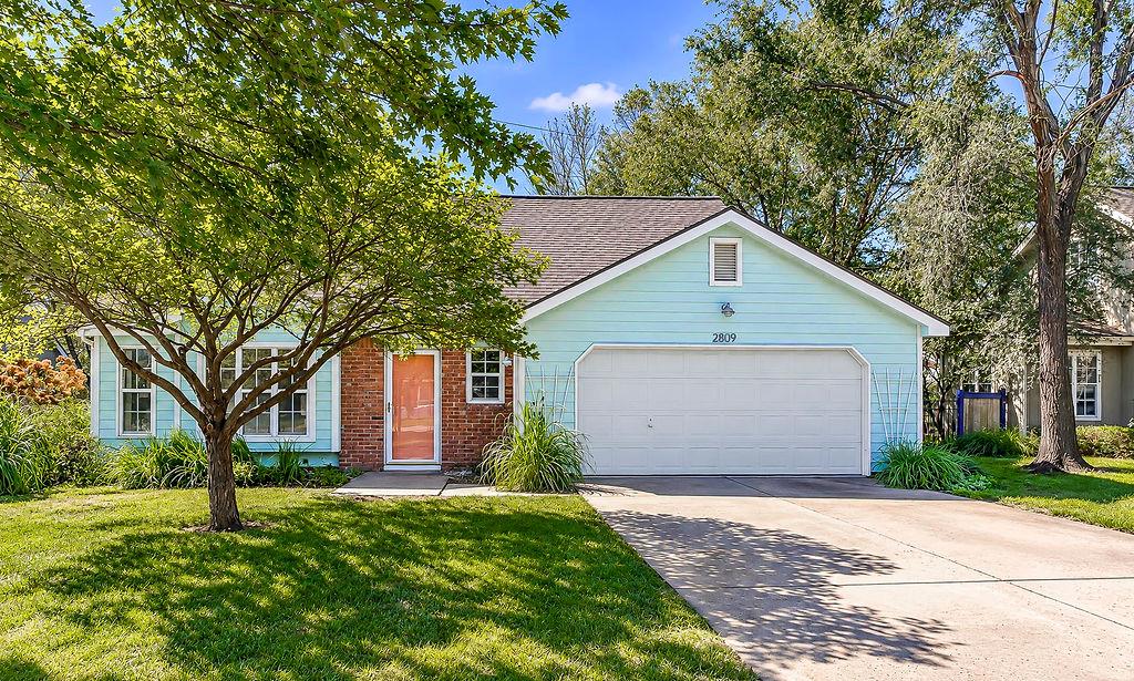 2809 Bluestem Drive - Photo 1