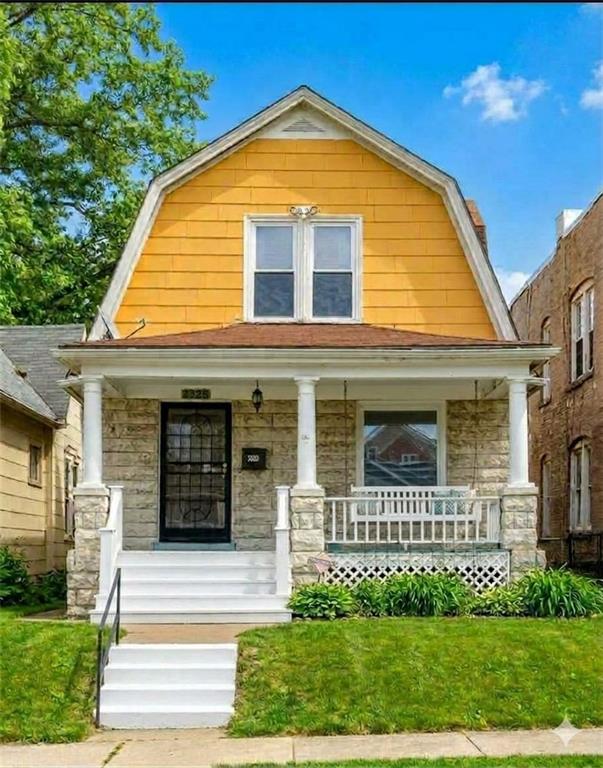 2325 Park Avenue - Photo 1