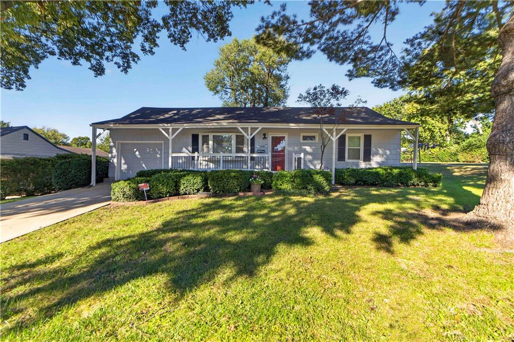 7100 Horton Street - Photo 1