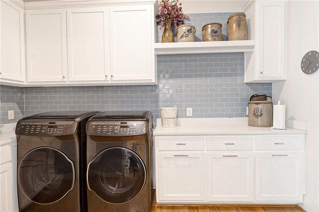 Image 22 of 47 - 1659 N DONAHUE DRIVE