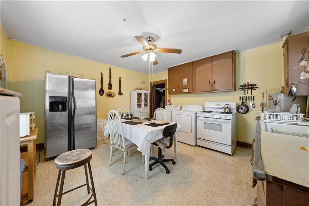 Image 15 of 20 - 555 COUNTY ROAD 129