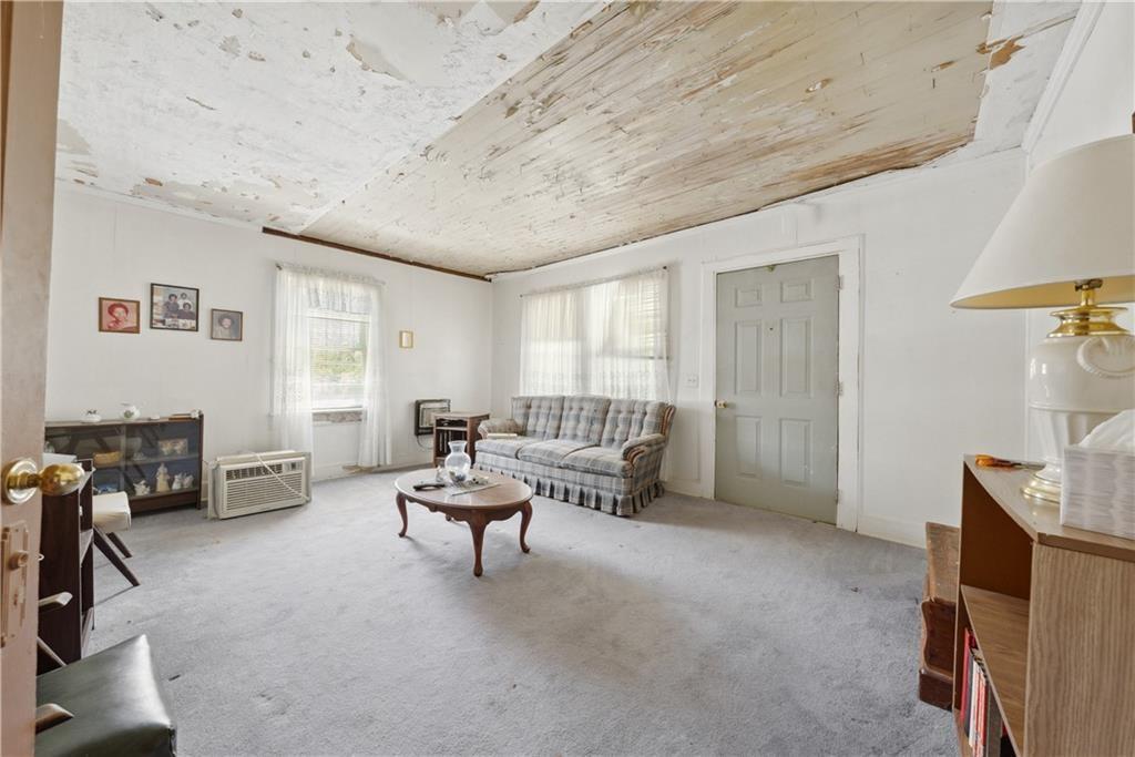 Image 19 of 20 - 555 COUNTY ROAD 129