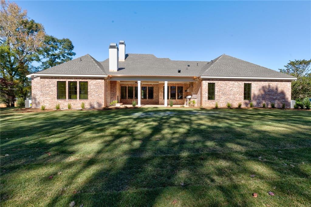 Image 4 of 29 - 880 KENTWOOD DRIVE