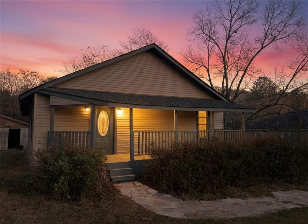 Image 1 of 14 - 244 N OAK STREET