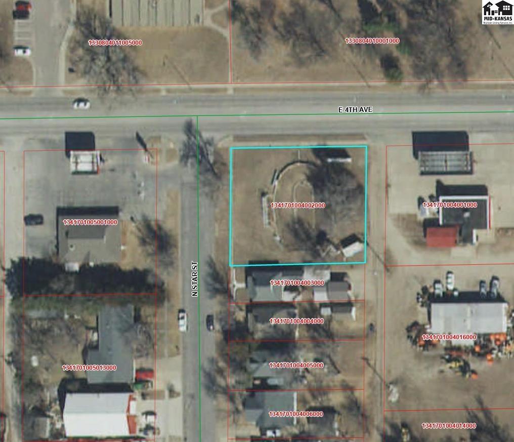Fourth Avenue Lot