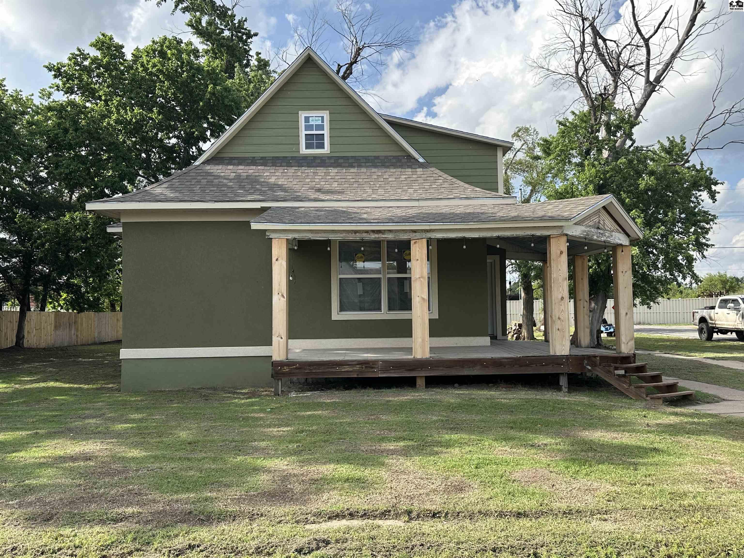 Blank Canvas Bungalow