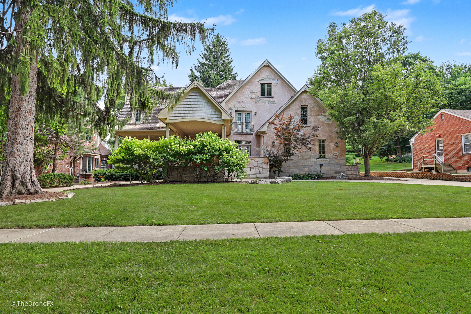 130 Fuller Road photo 3