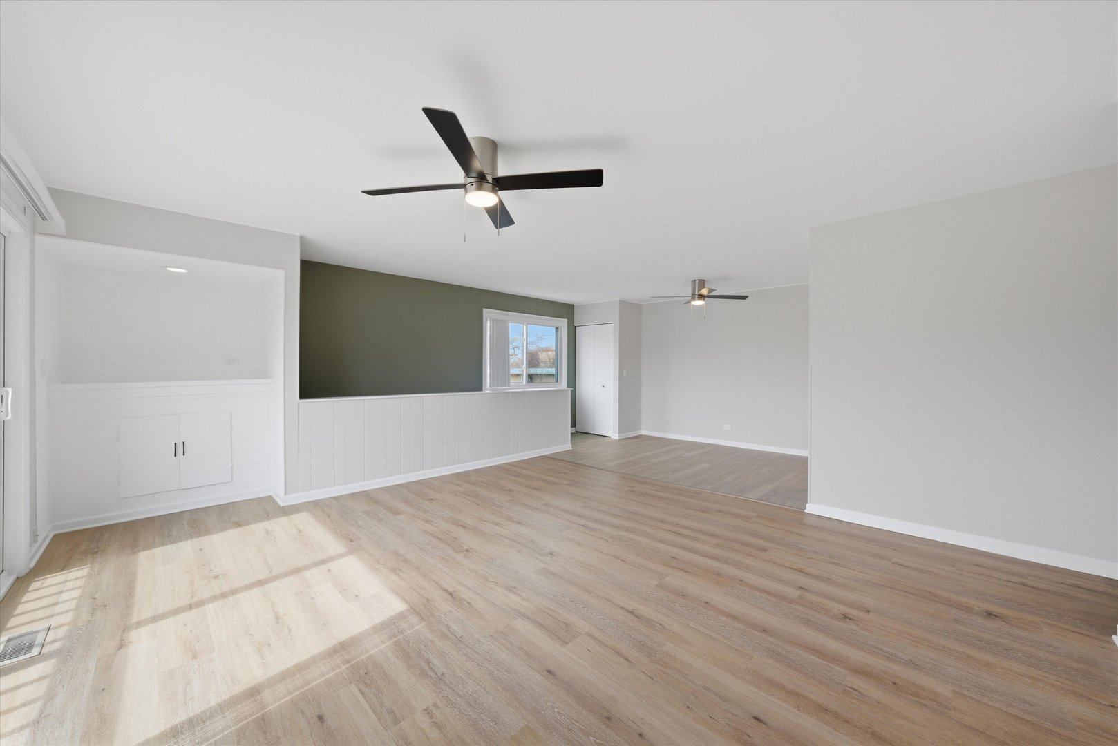 238 Algonquin Court #D photo 4