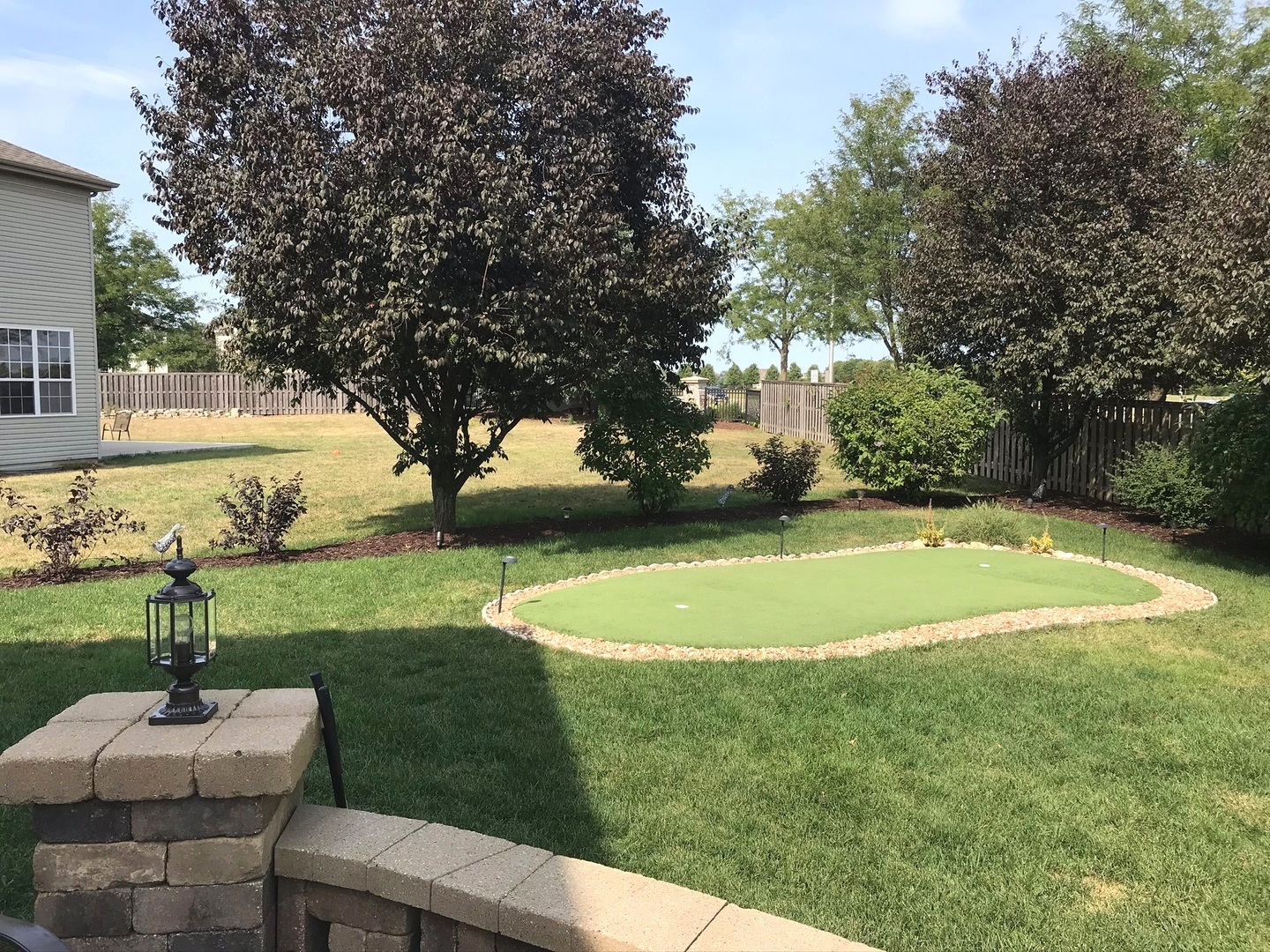 6 Glenview Court photo 3