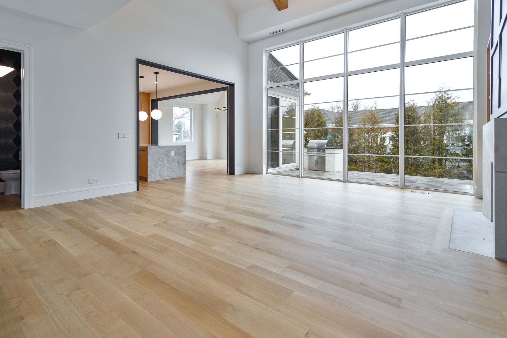 539 Kensington Court photo 4