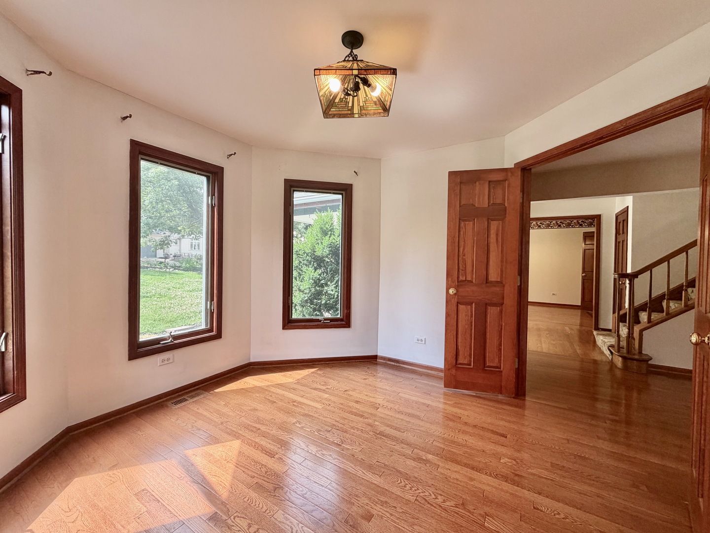 1 Genesee Court photo 4