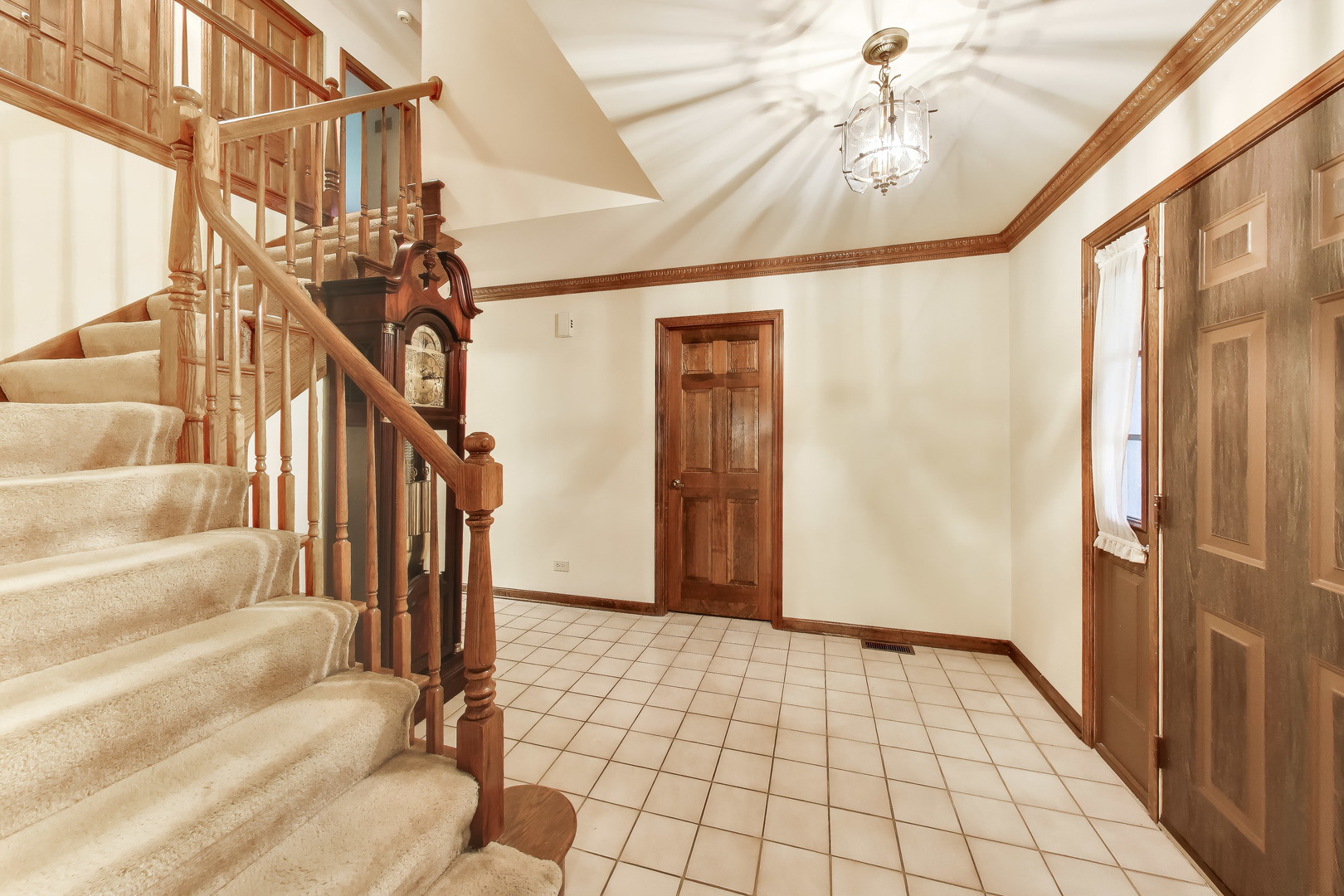 1648 Brentford Drive photo 3