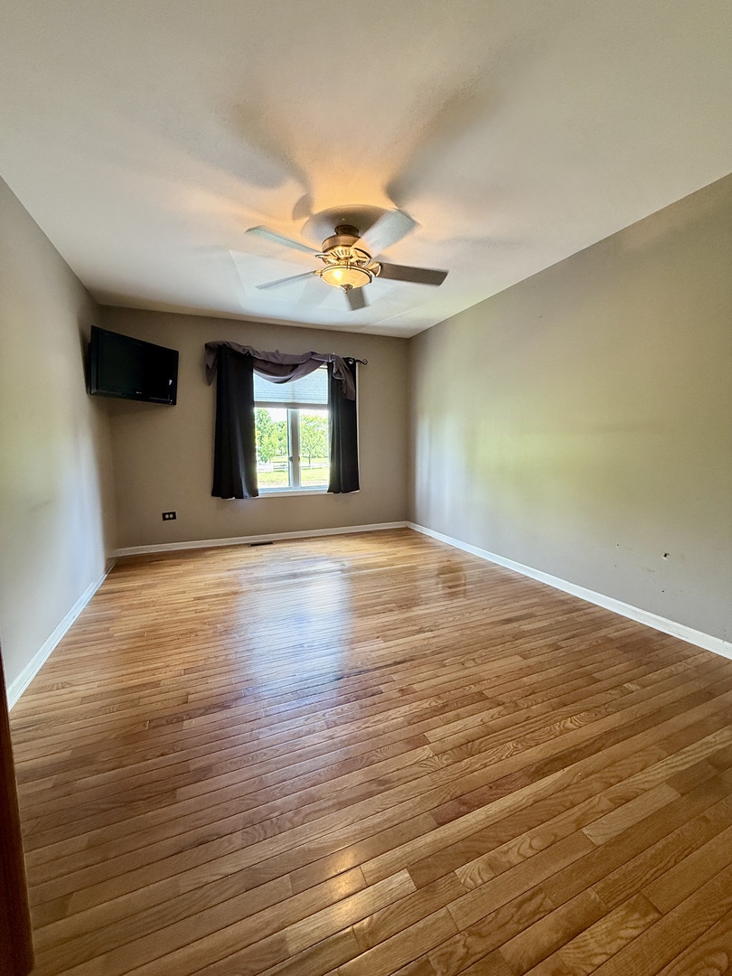 2304 Olde Mill Road photo 4