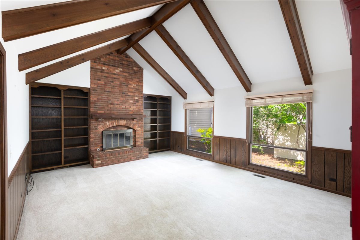 1159 Hobson Mill Drive photo 4
