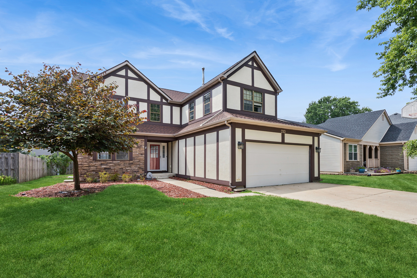 213 Campbell Drive photo 2