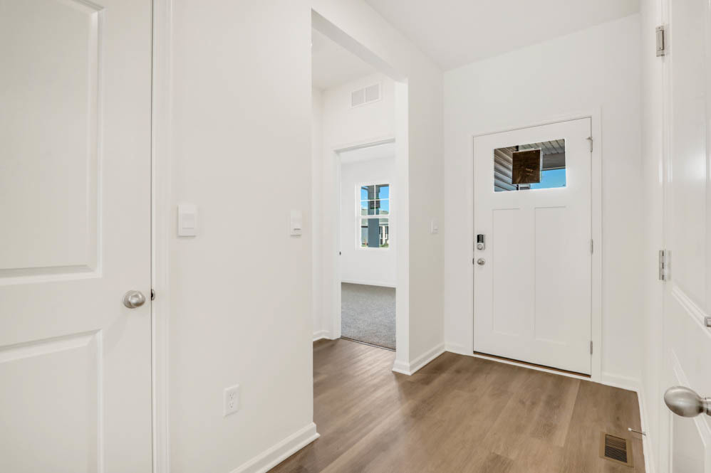 25504 W Sandalwood Lane photo 2