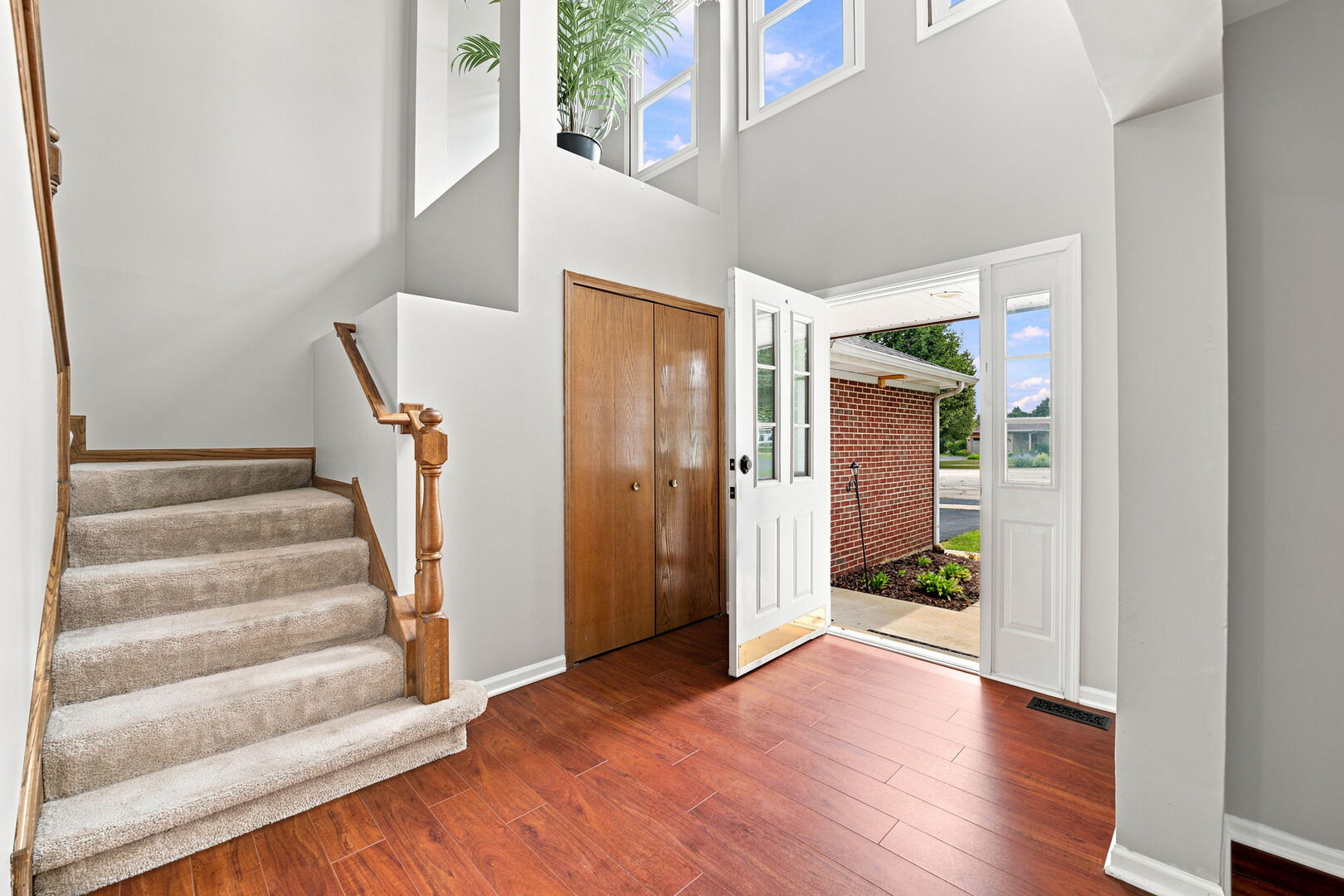 10 Timber Mill Court photo 4