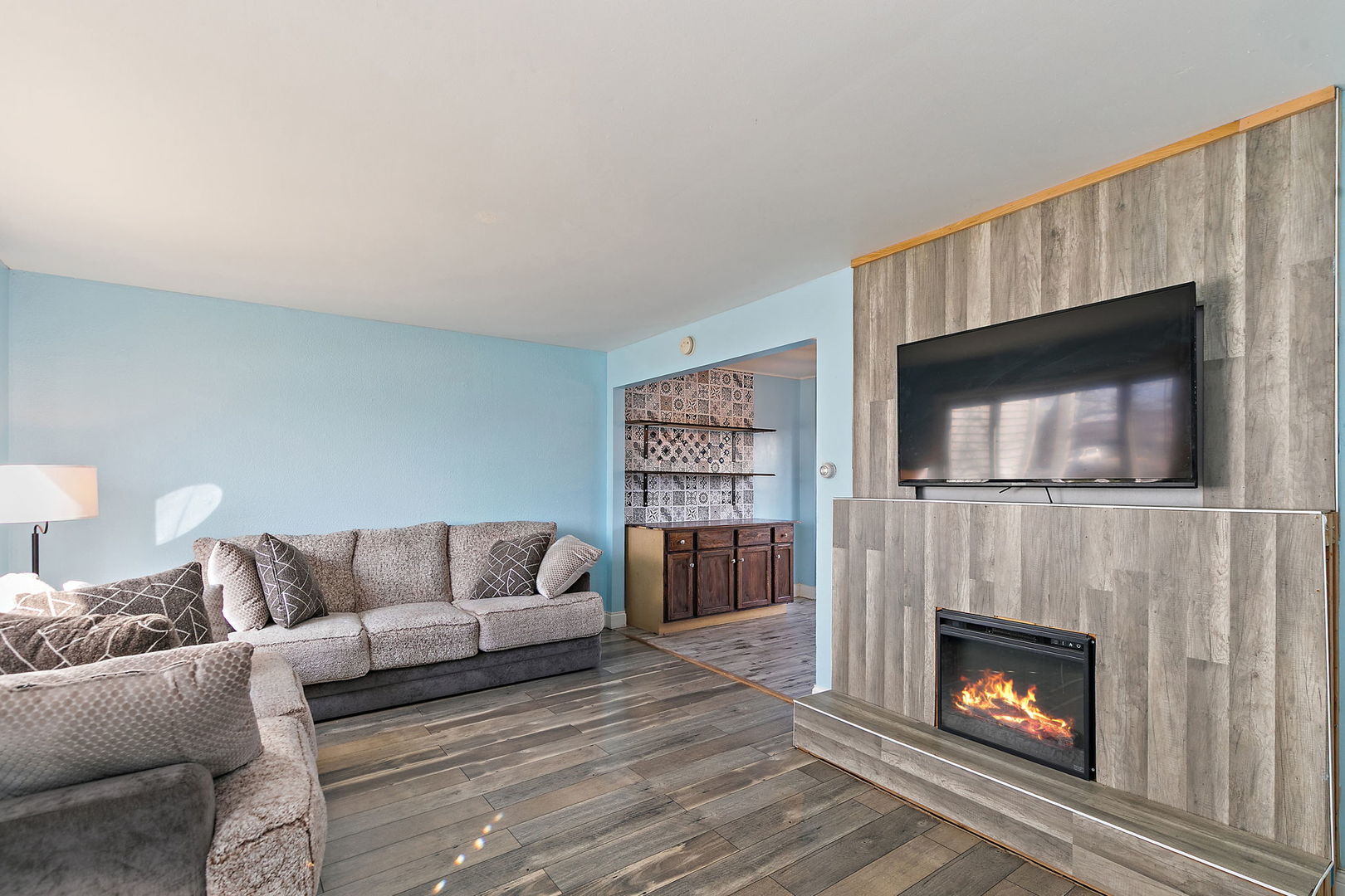 426 Greentree Lane photo 4