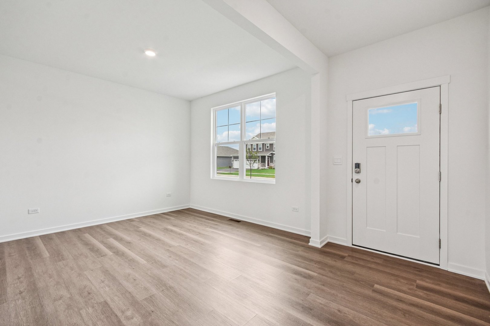 1874 Keating Drive photo 2