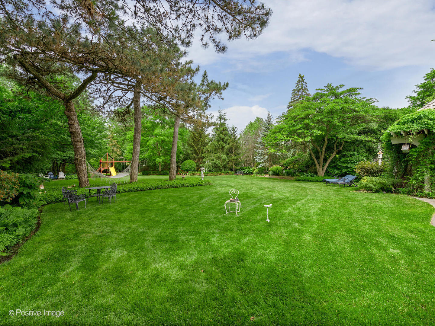 620 S Elm Street photo 4