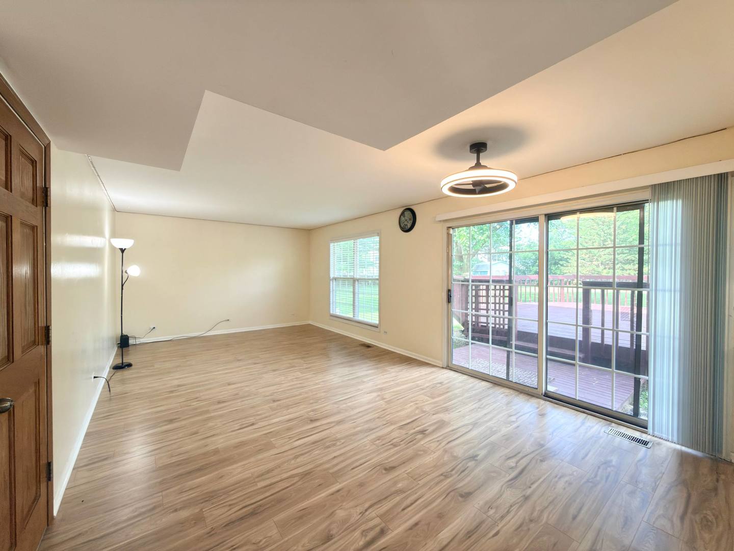 1464 Farington Lane photo 4