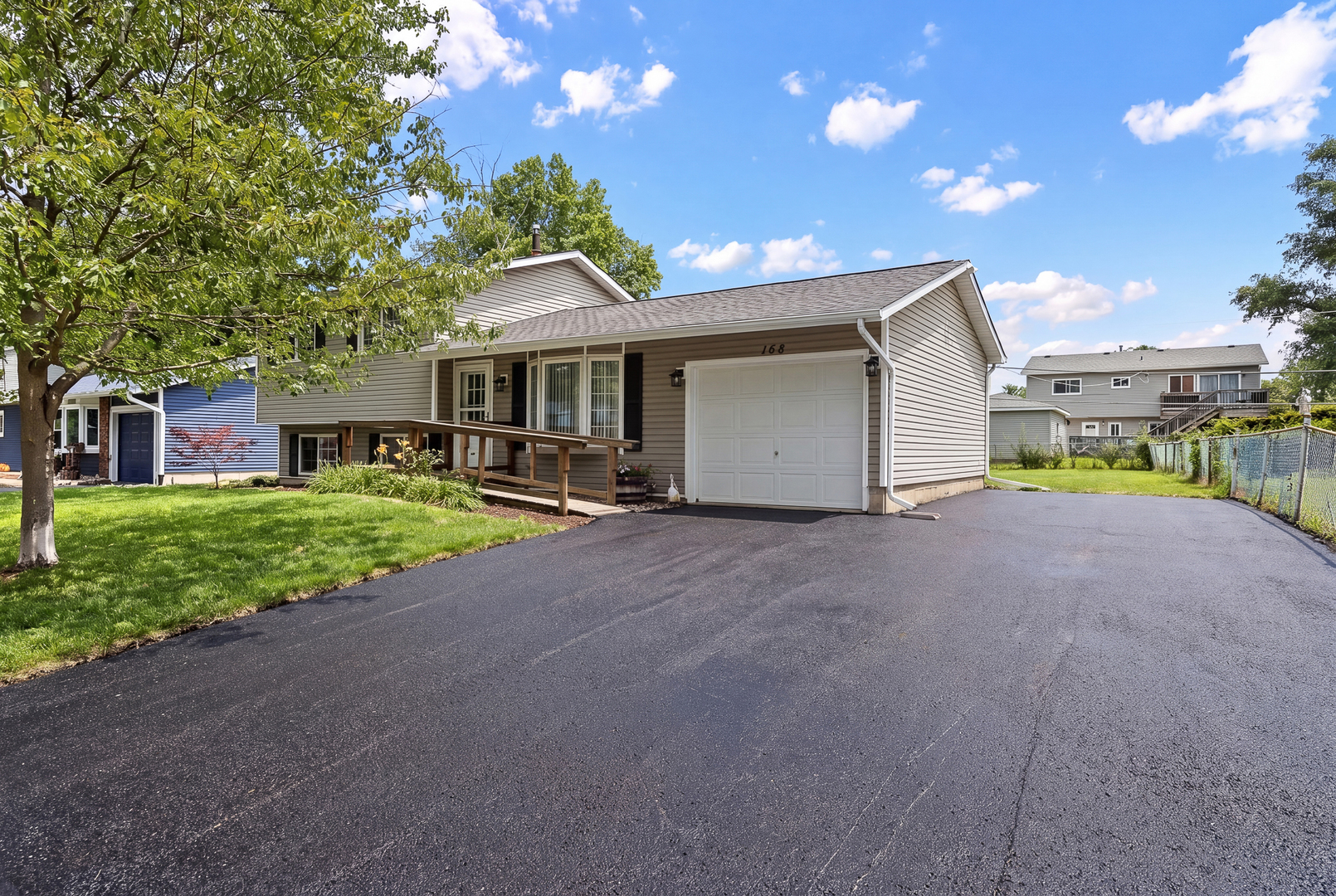 148 Bedford Road photo 2