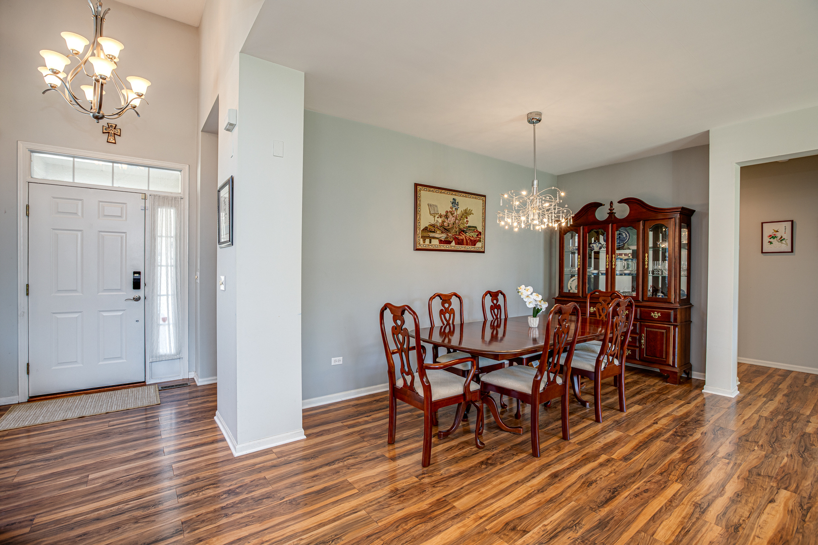 1861 Foxridge Court photo 3