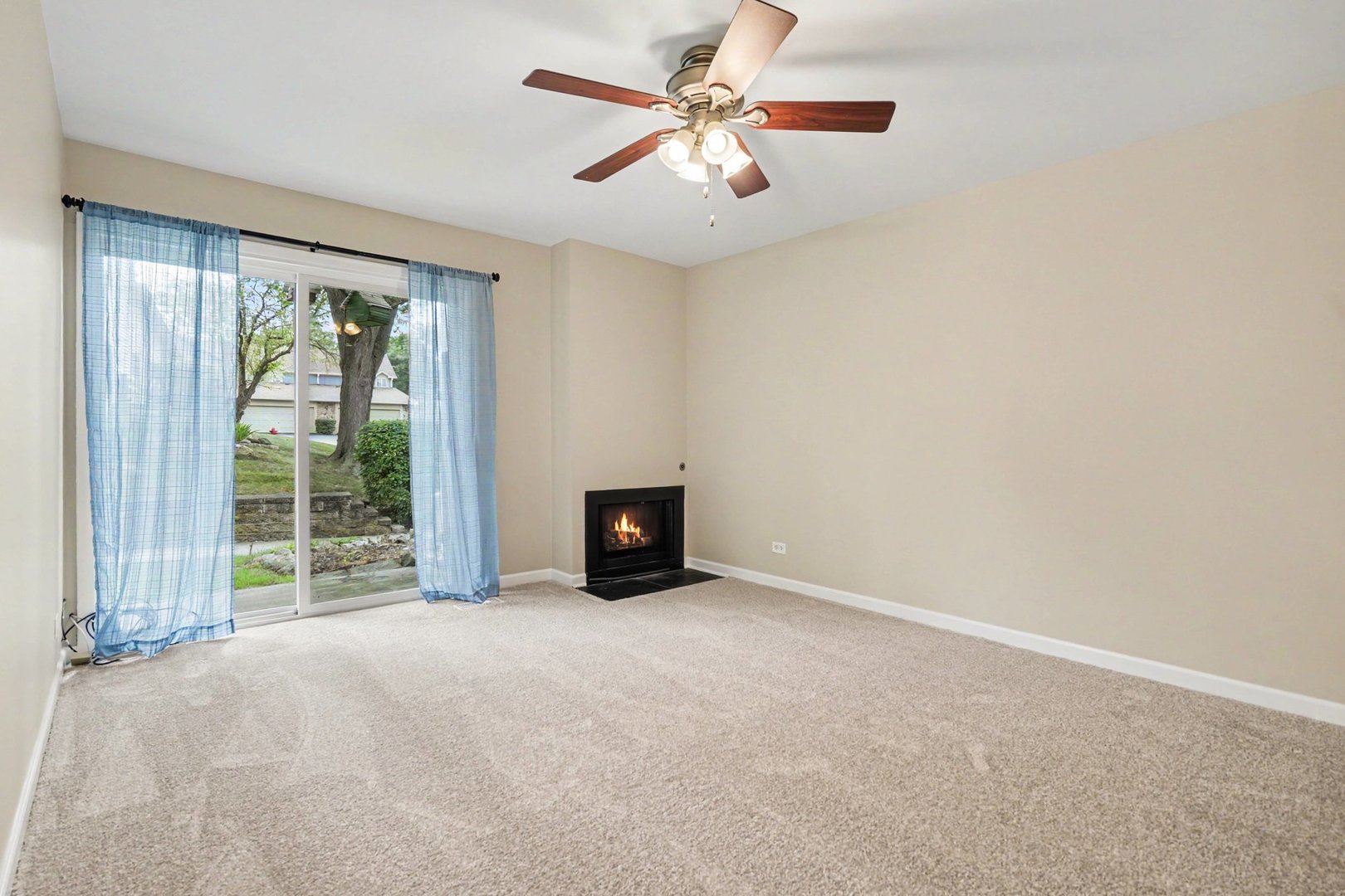 395 Springlake Lane #A photo 5